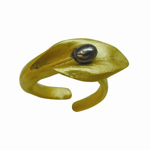 Hosta Adjustable Ring